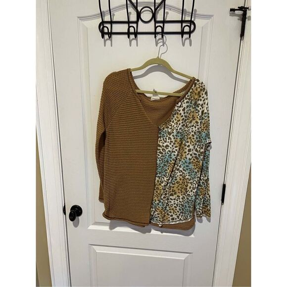 New BiBi waffle top with rainbow leopard print half size L - Picture 1 of 8